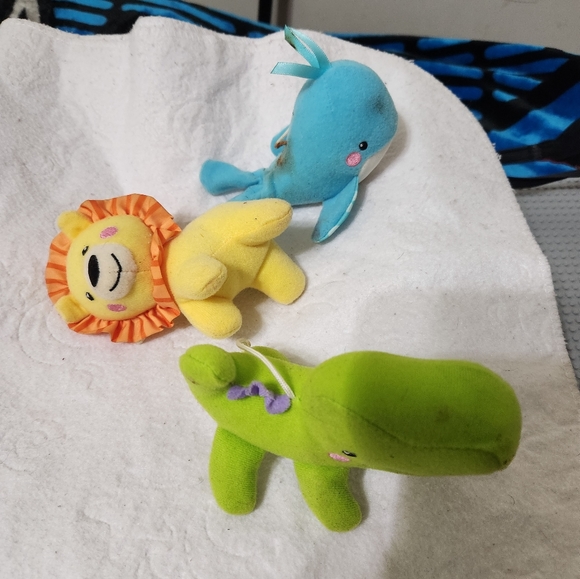 SOLD SOLD Musical/Lightshow Crib Mobile - Picture 8 of 8